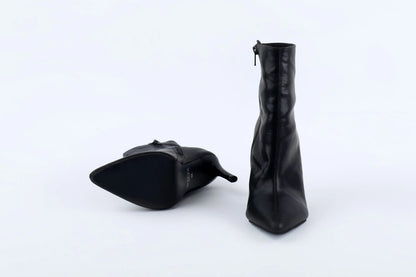 NOVA Black Pointed Closed-Toe Boots – view 4