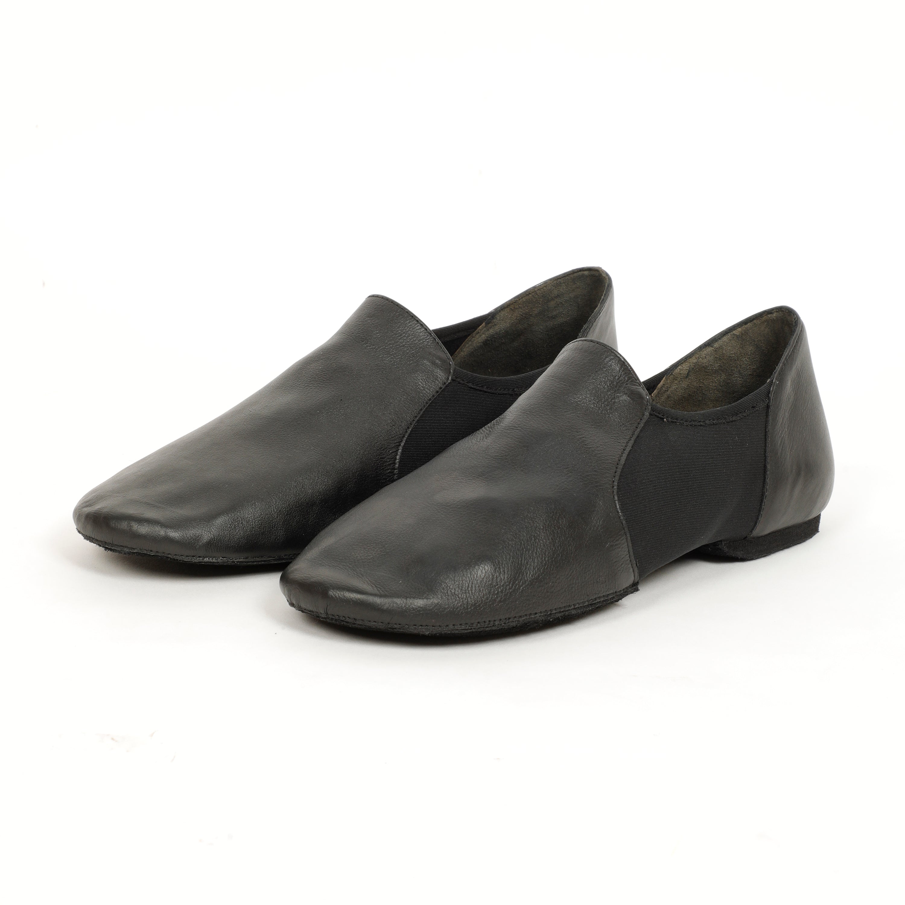 Black jazz cheap shoes payless