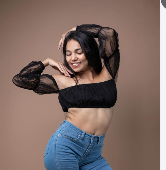 Megha Khatri wearing Natya